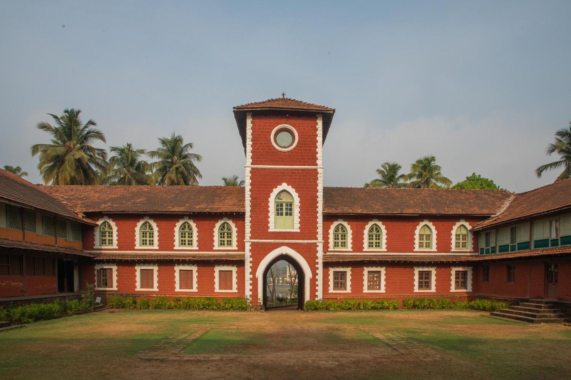 Sawantwadi Palace Boutique Art Hotel المظهر الخارجي الصورة